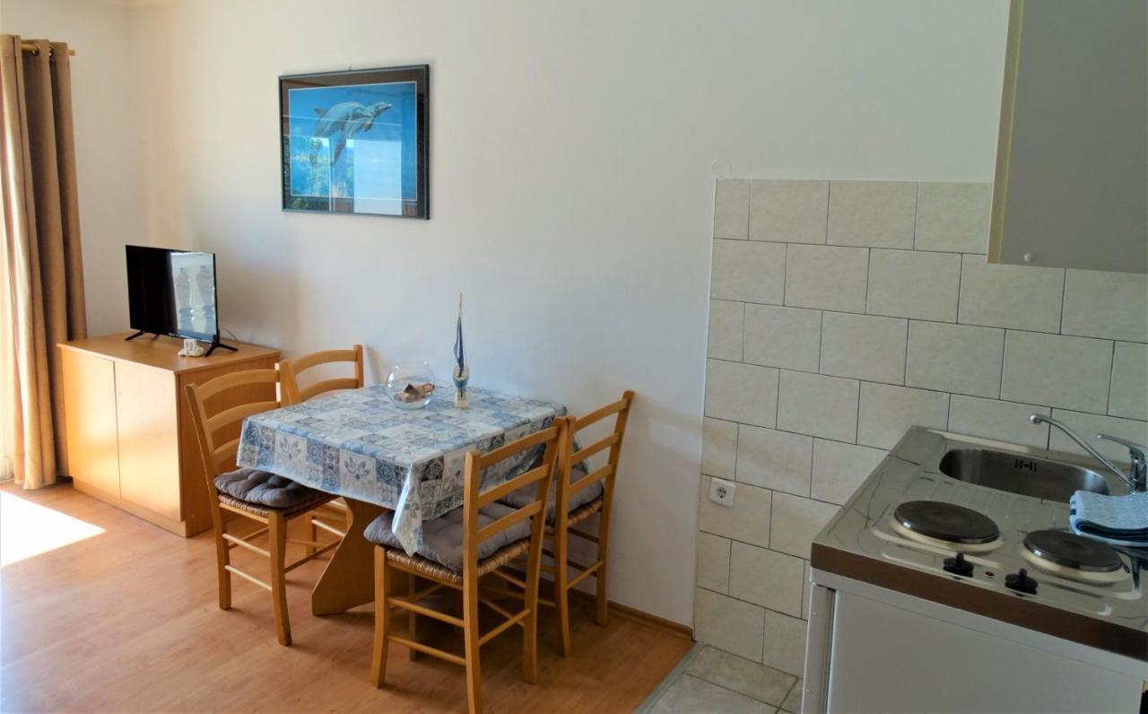 Apartmani Crikvenica 30057 - Gasparac Room photo